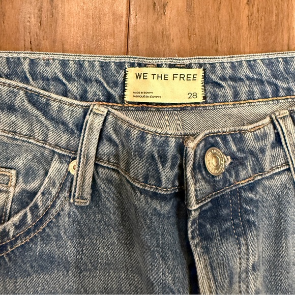 Free People We the Free Tennessee Low Rise Jeans, size 28 - Picture 6 of 9